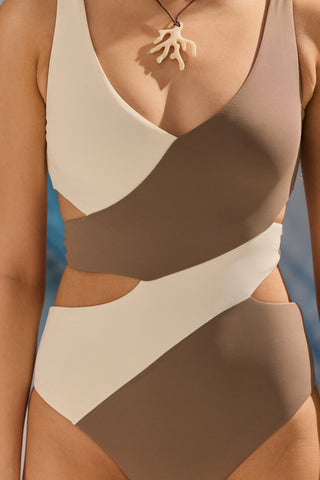 ENTERO VIC SENSUAL MIX CASTAÑO