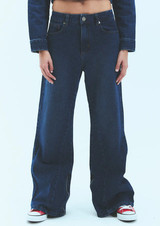 JEAN Nº15 - THE OVERSIZE BLUE