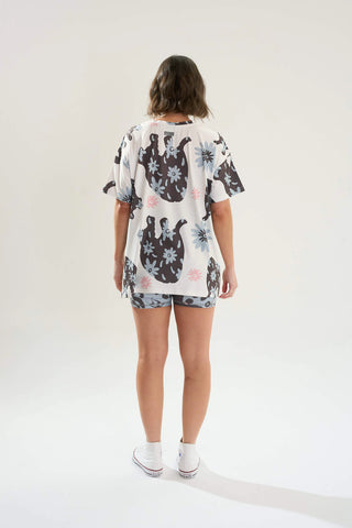 Remera Frida Love Plomo