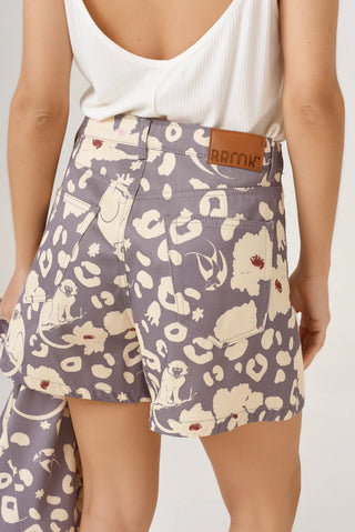 Short Frida Monkey Print Grey