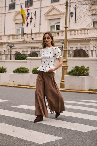 Remera BRISA Crudo/Chocolate